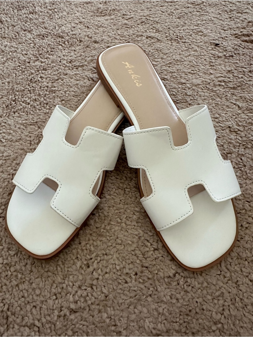 Ankis Women White Slide Sandals Size 9